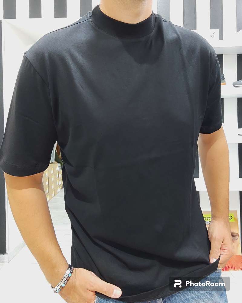 JUST WEST T-SHIRT OVERSIZE COLLO ALTO NERA