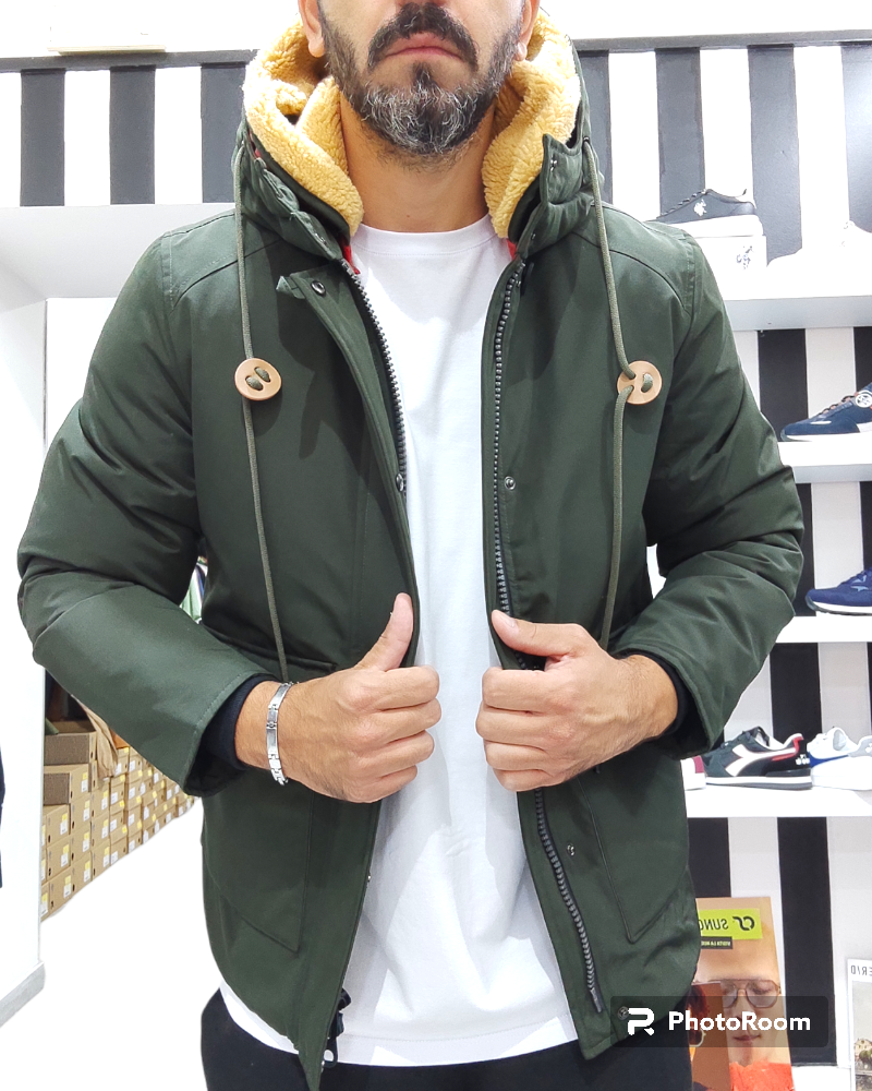 OVER D PARKA MODELLO CORTO ART J15 COL.MILITARE