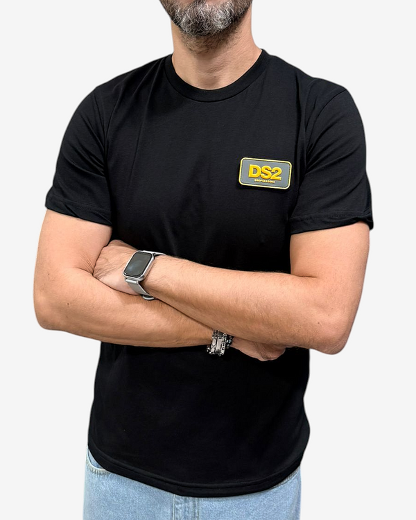 DS2 T-SHIRT FW25243 CON PACH COL. NERO