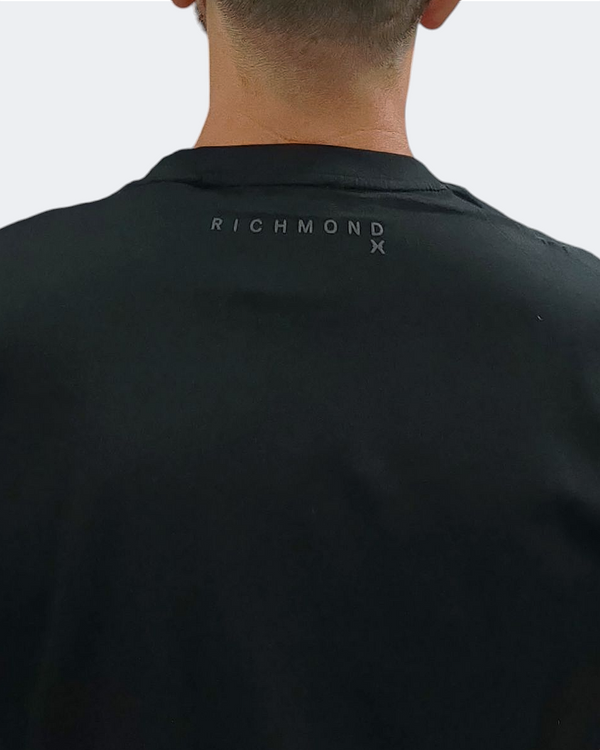 JOHN RICHMOND T-SHIRT LOGO POSTERIORE COL. NERA
