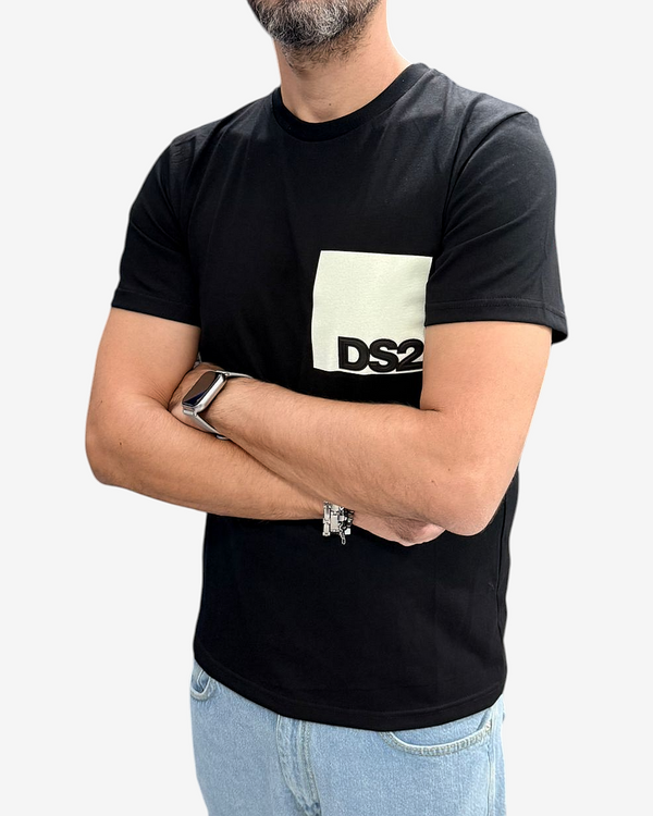 DS2 T-SHIRT FW25206 CON QUADRATO FLUORESCENTE DS2 COL. NERO